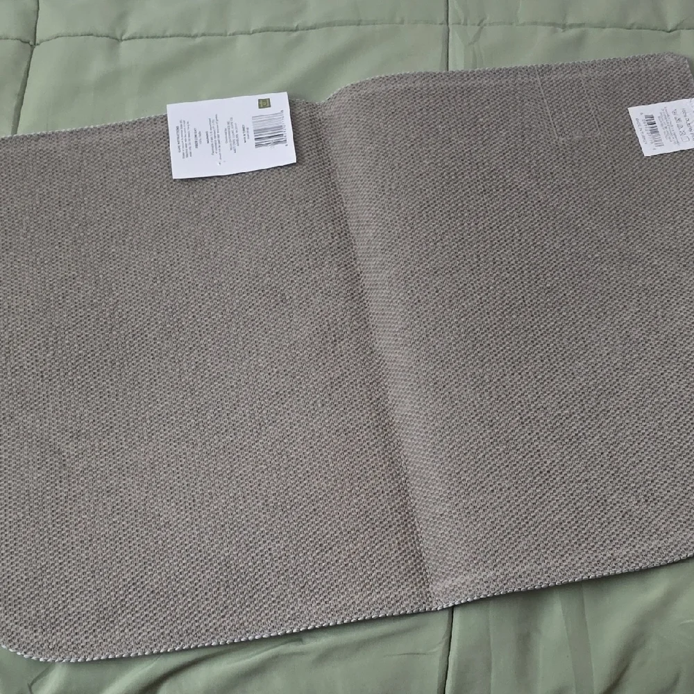 Gray Accent Non-Skid Rug